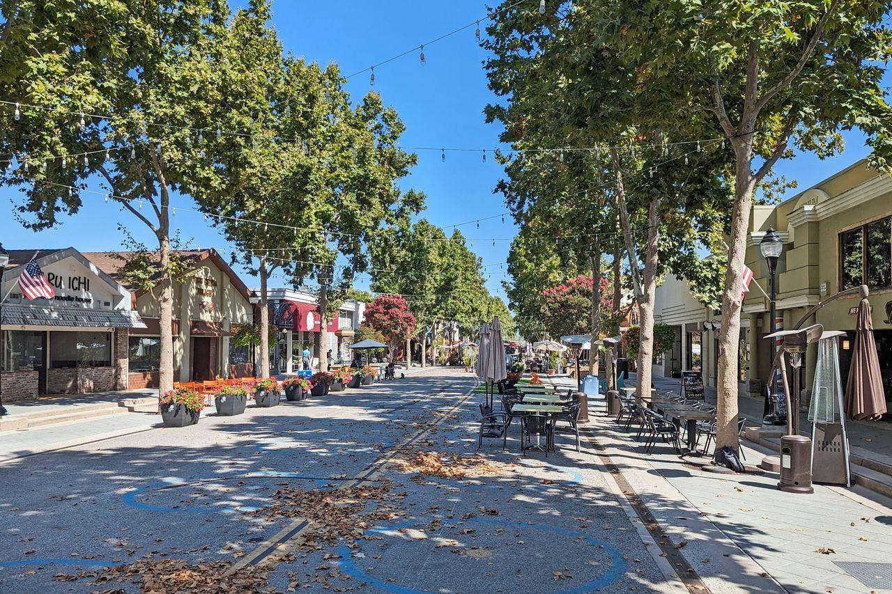 89 Centre Street Mountain View, CA 94041 - Photo 19 of 31 a view of a street with houses