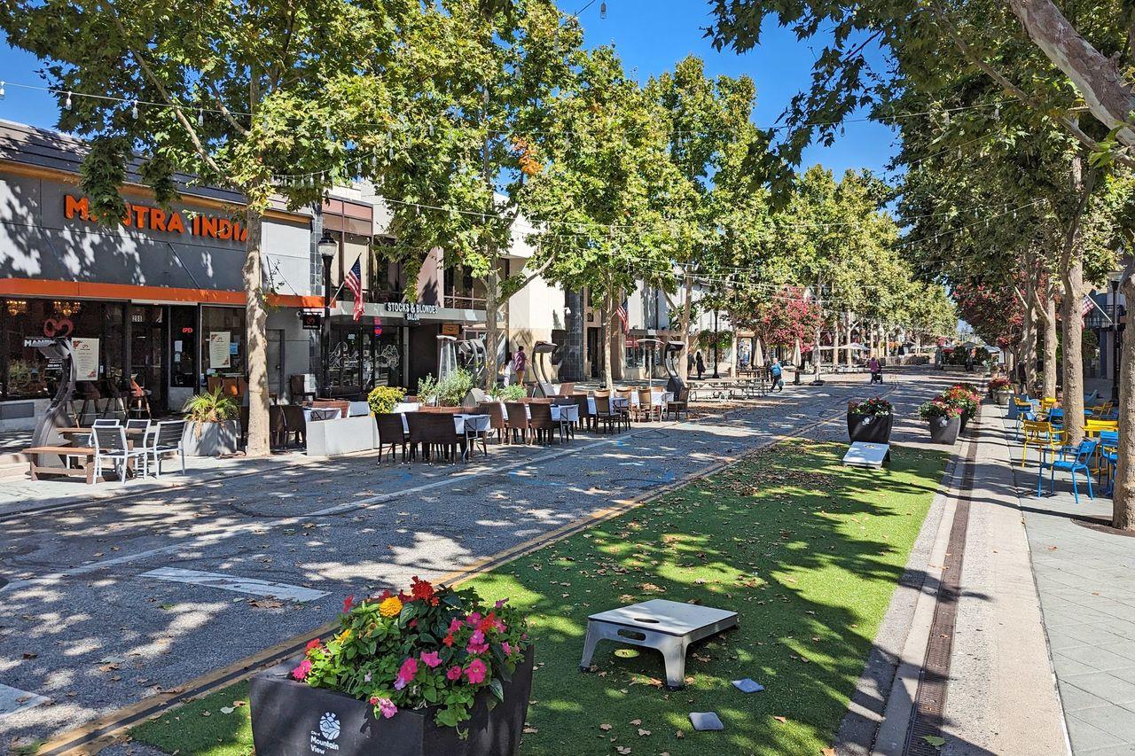 89 Centre Street Mountain View, CA 94041 - Photo 22 of 31 a view of a street with houses