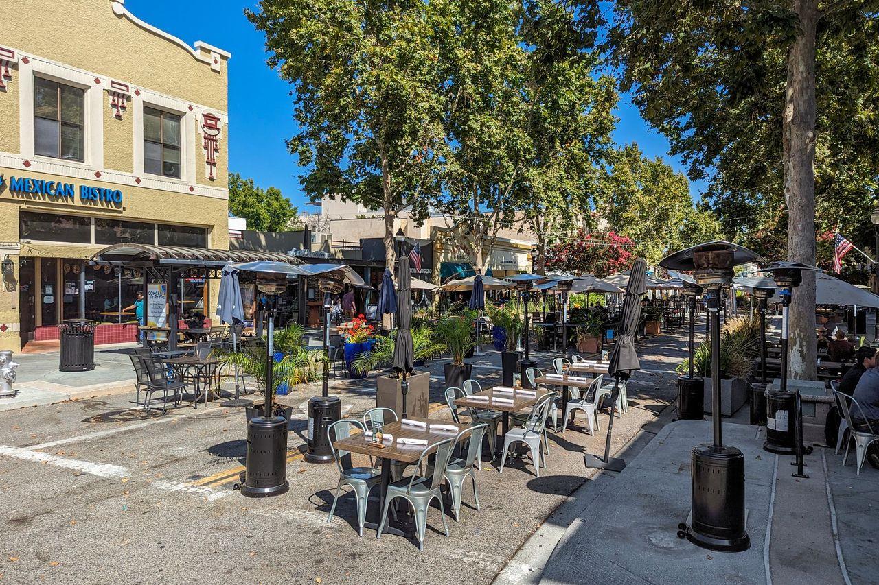 89 Centre Street Mountain View, CA 94041 - Photo 27 of 31 a view of a restaurant