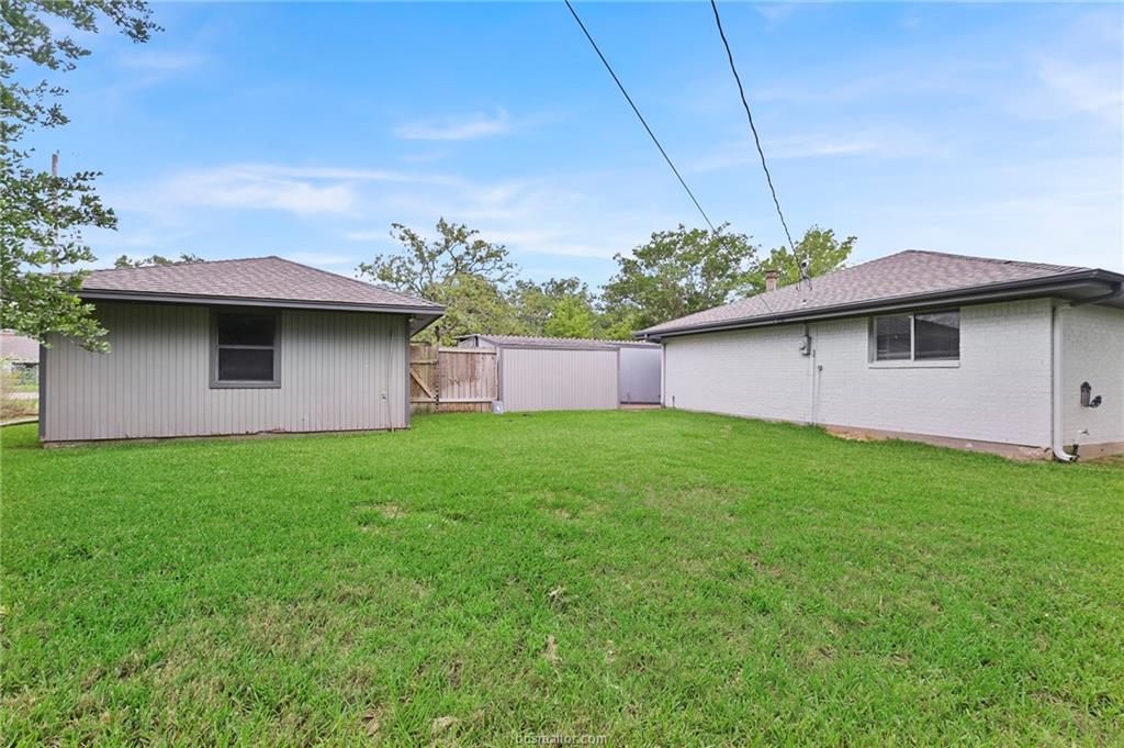 1031 Rose Circle College Station, TX 77840 - Photo 25 of 26 View of yard