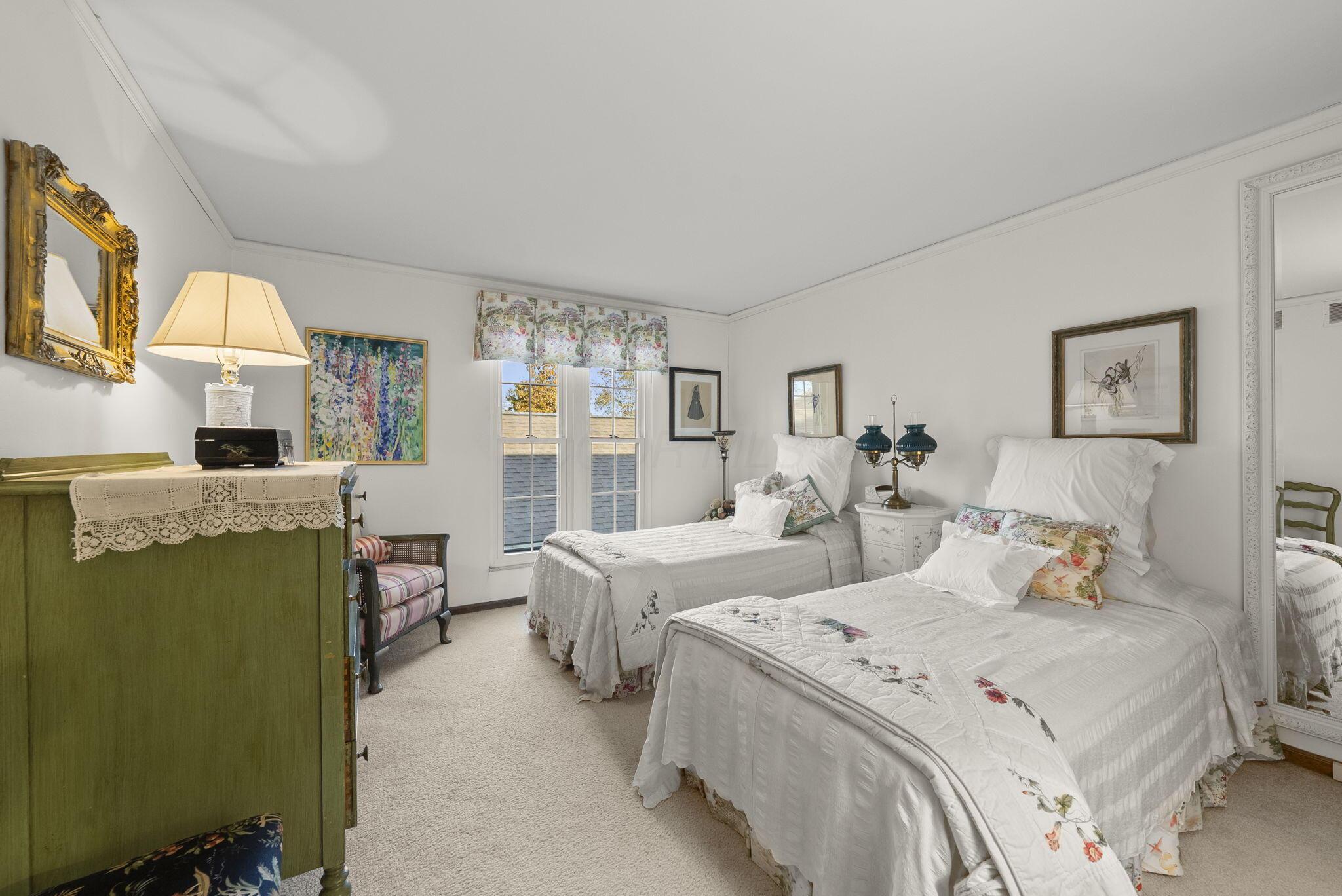 4781 Coach Road Columbus, OH 43220 - Photo 25 of 37 Gallery Image 25