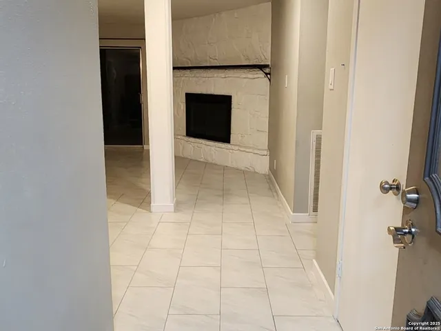 $1,650 | 3401 Cliffside Drive, Schertz, TX 78108