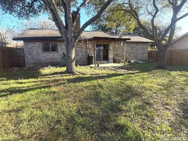 $1,650 | 3401 Cliffside Drive, Schertz, TX 78108