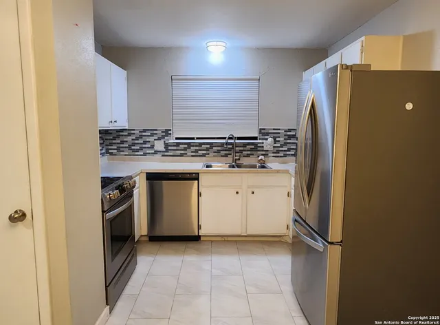 $1,650 | 3401 Cliffside Drive, Schertz, TX 78108