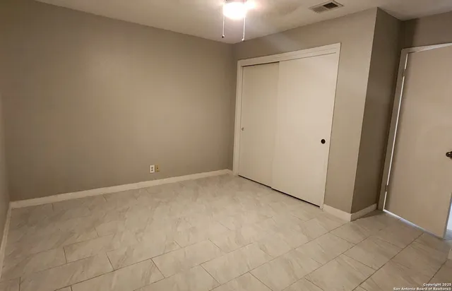 $1,650 | 3401 Cliffside Drive, Schertz, TX 78108