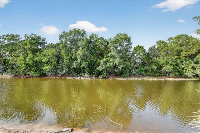 $419,990 | 590 Southwest St Johns Bay, Port St. Lucie, FL 34986