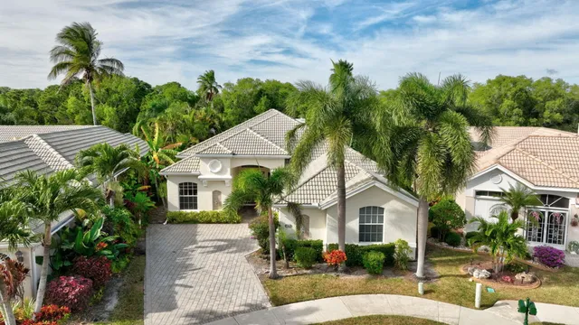 $419,990 | 590 Southwest St Johns Bay, Port St. Lucie, FL 34986