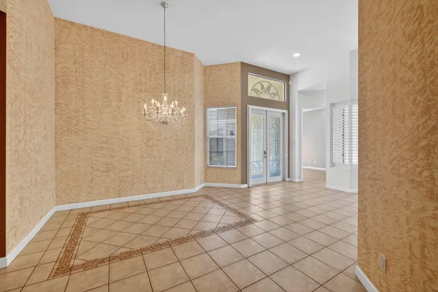 $419,990 | 590 Southwest St Johns Bay, Port St. Lucie, FL 34986