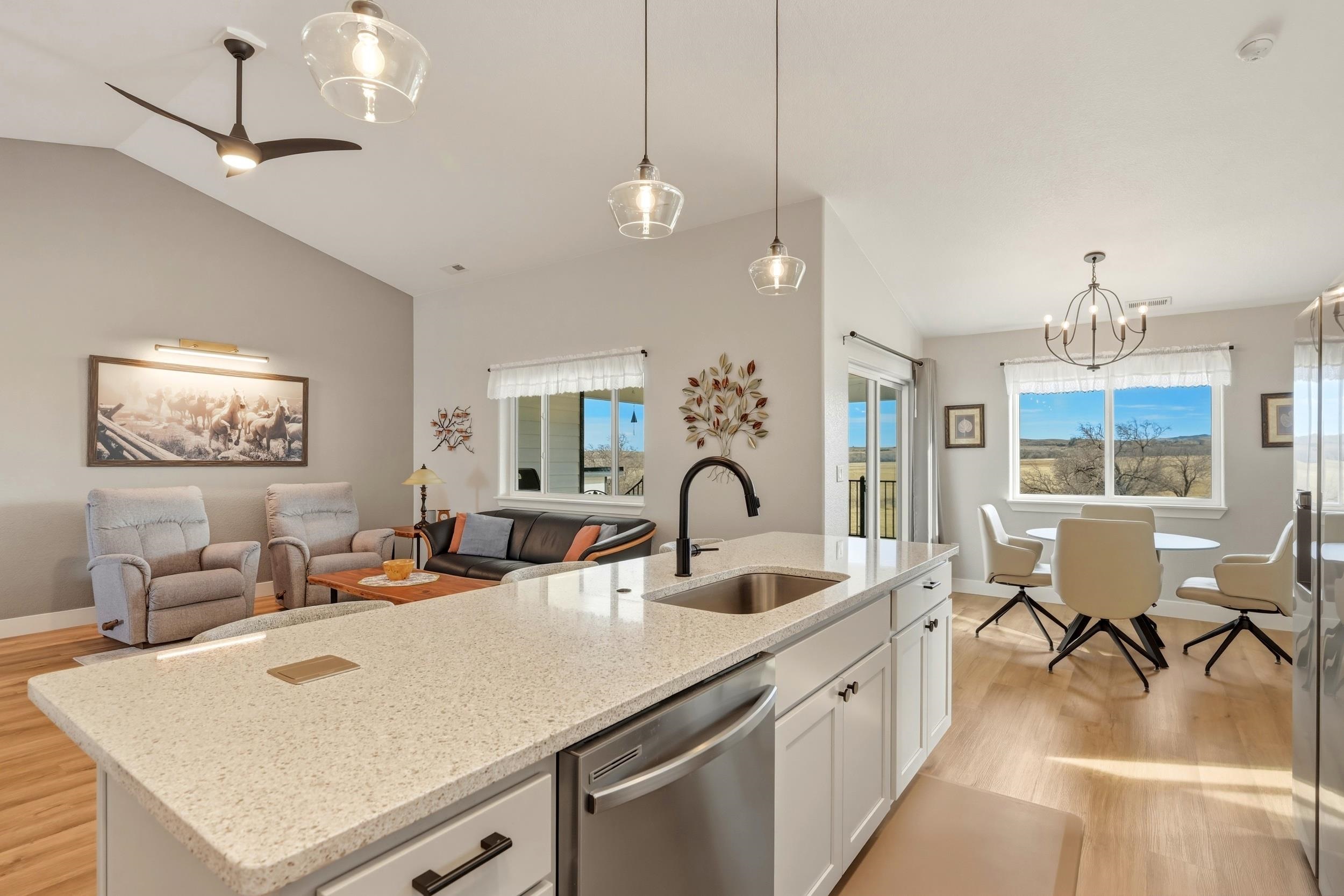 313 Rendezvous Street Buffalo, WY 82834 - Photo 11 of 49