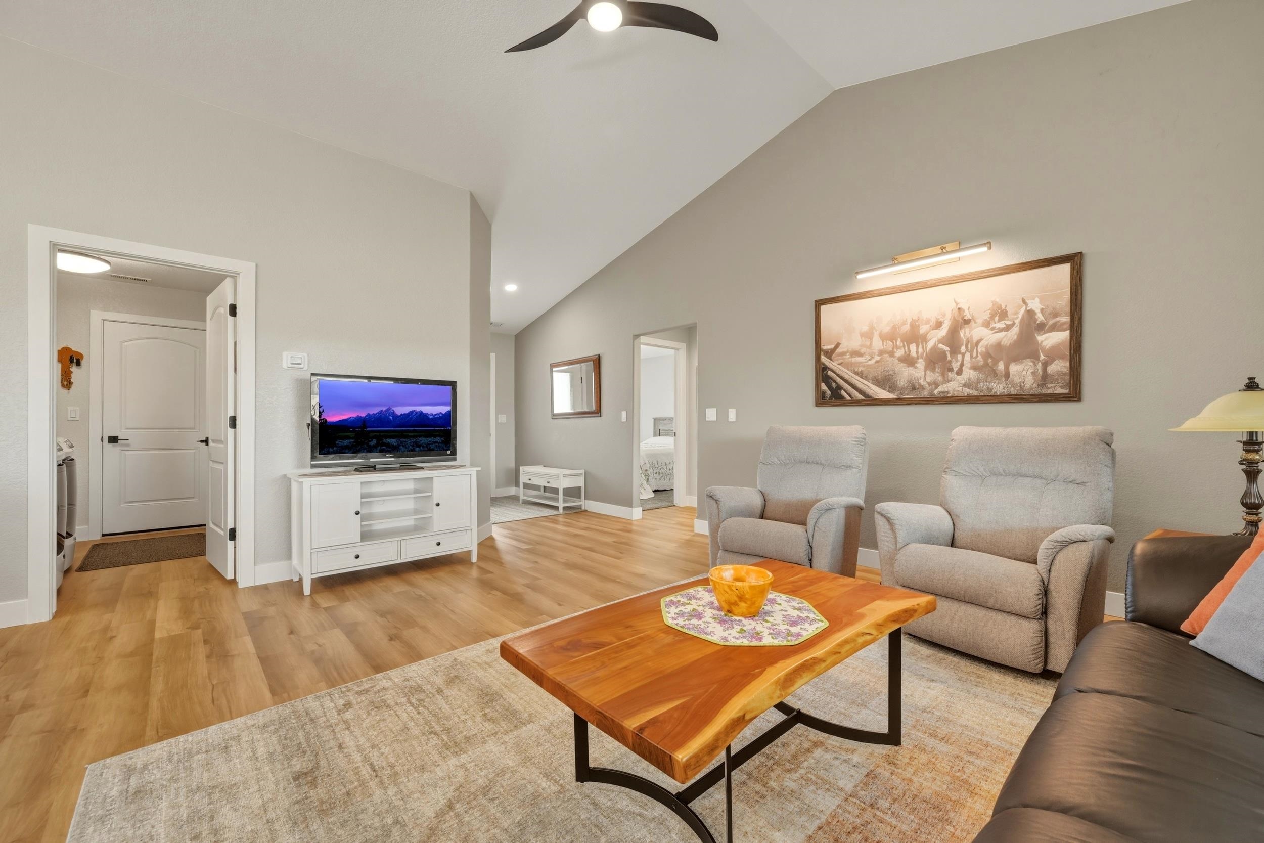 313 Rendezvous Street Buffalo, WY 82834 - Photo 4 of 49