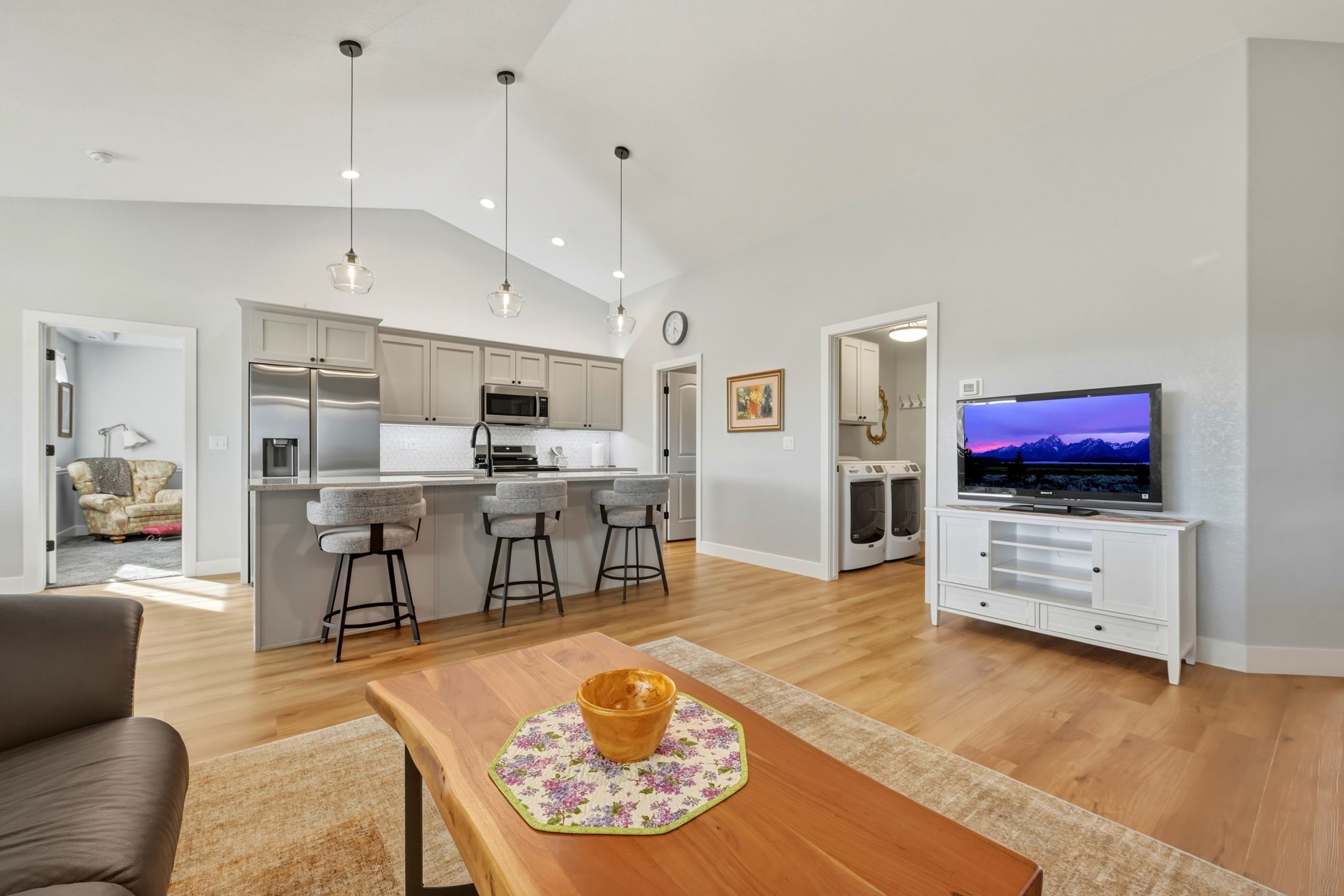 313 Rendezvous Street Buffalo, WY 82834 - Photo 5 of 49