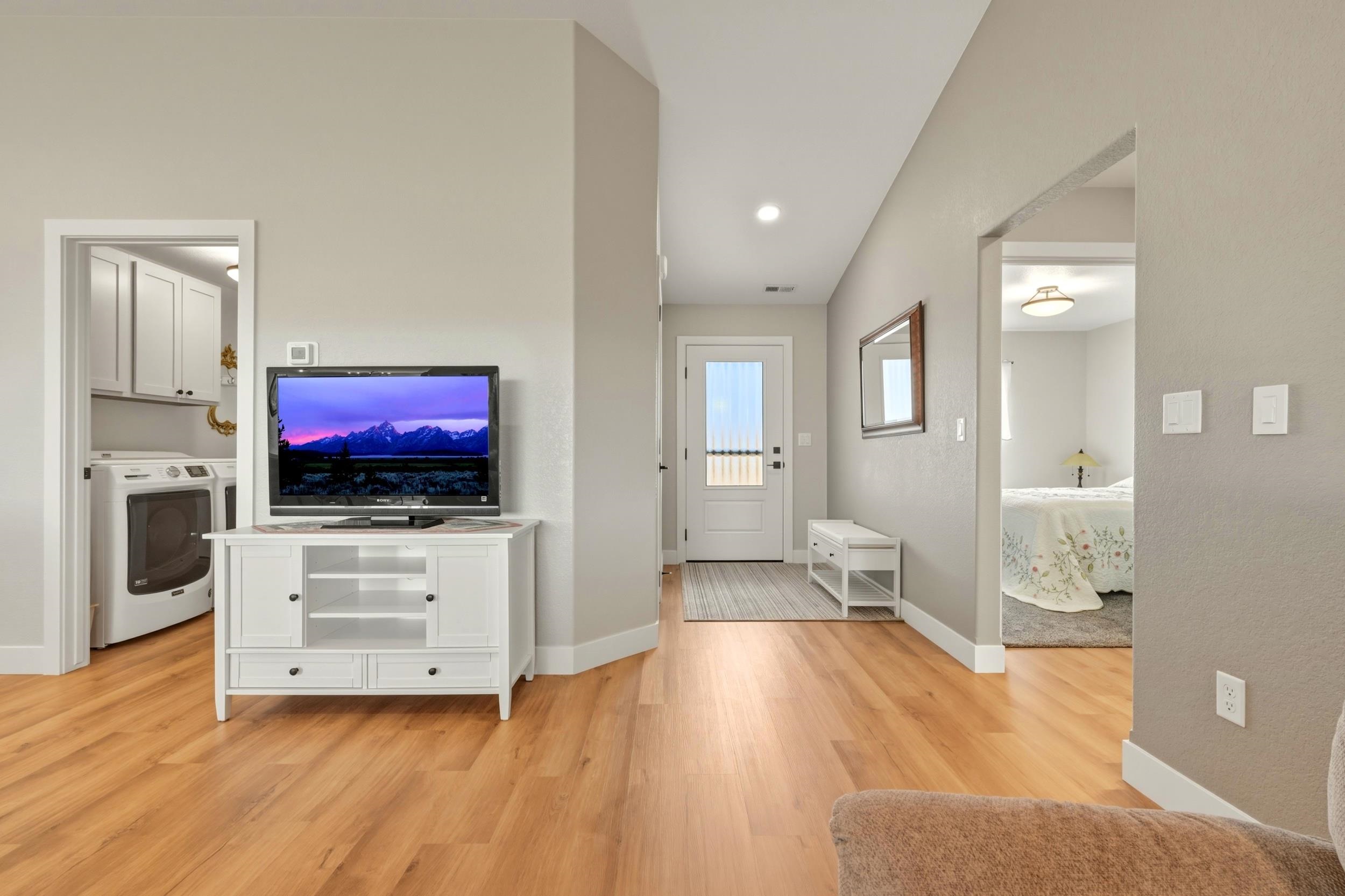 313 Rendezvous Street Buffalo, WY 82834 - Photo 6 of 49