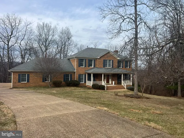 $925,000 | 247 McGuire Road, Winchester, VA 22603