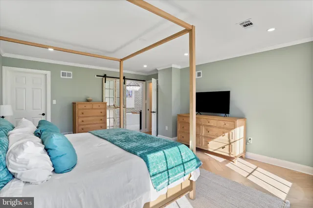 $925,000 | 247 McGuire Road, Winchester, VA 22603