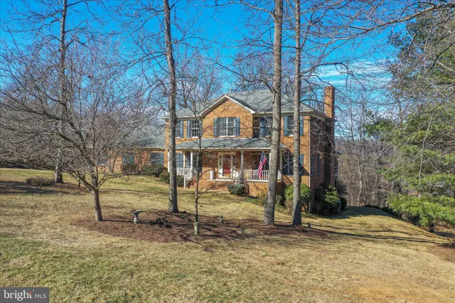 $925,000 | 247 McGuire Road, Winchester, VA 22603