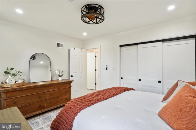 $925,000 | 247 McGuire Road, Winchester, VA 22603