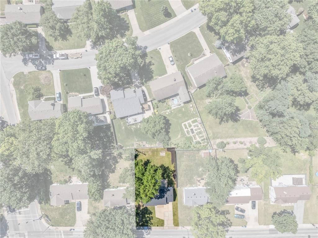 4709 West 75th Street Prairie Village, KS 66208 - Photo 22 of 31