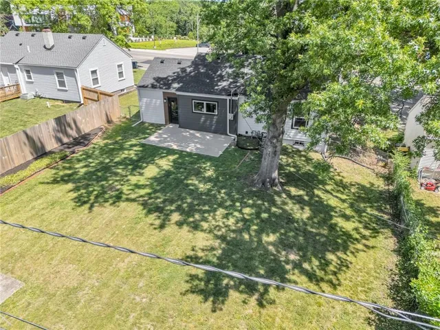 $394,000 | 4709 West 75th Street, Prairie Village, KS 66208