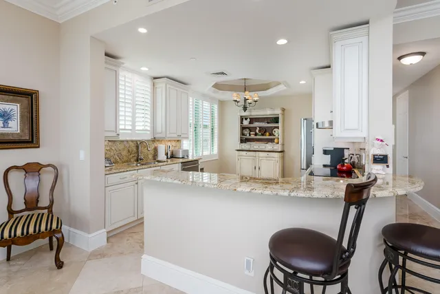 $1,400,000 | 1079 Bald Eagle Drive, Unit N704, Marco Island, FL 34145