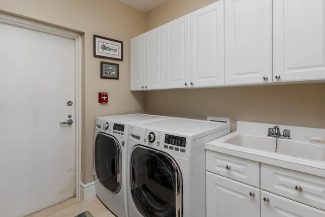 $1,400,000 | 1079 Bald Eagle Drive, Unit N704, Marco Island, FL 34145