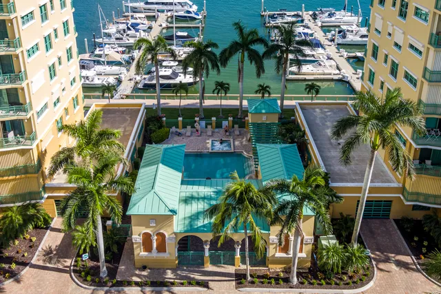 $1,400,000 | 1079 Bald Eagle Drive, Unit N704, Marco Island, FL 34145