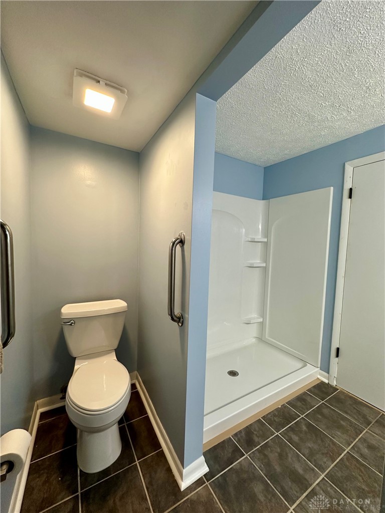 2312 East Whipp Road Dayton, OH 45440 - Photo 24 of 39