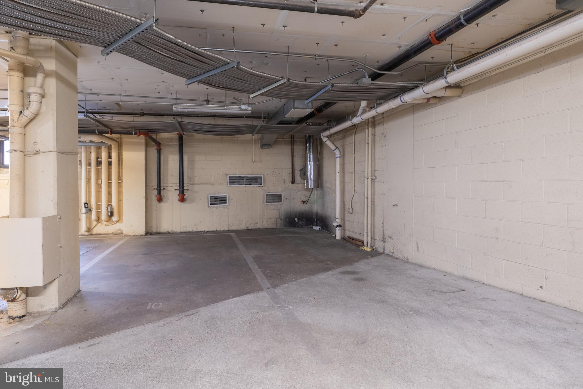 1225 13th Street Northwest, Unit 509 Washington, DC 20005 - Photo 28 of 29 a view of a storage & utility room