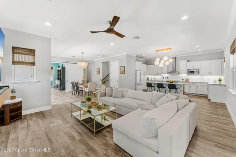 $1,449,900 | 410 Ocean Avenue, Melbourne Beach, FL 32951