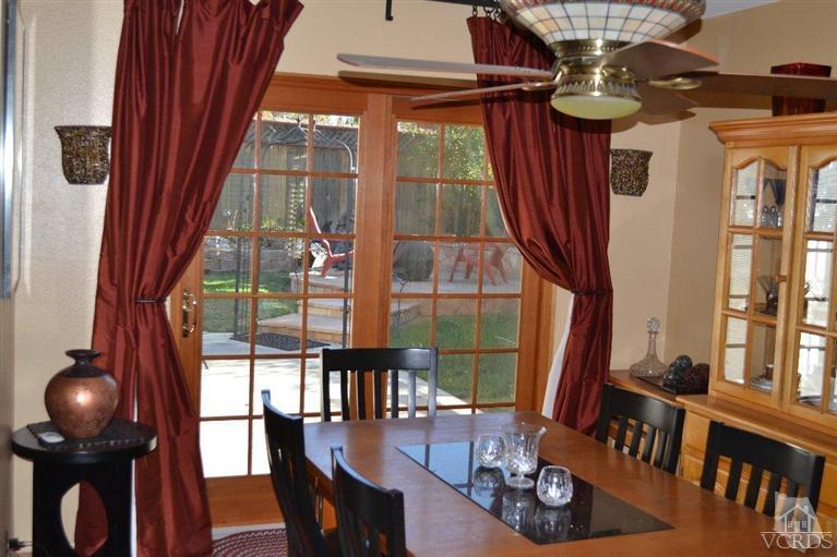 974 Hillview Circle Simi Valley, CA 93065 - Photo 14 of 33 a dining room with furniture and window