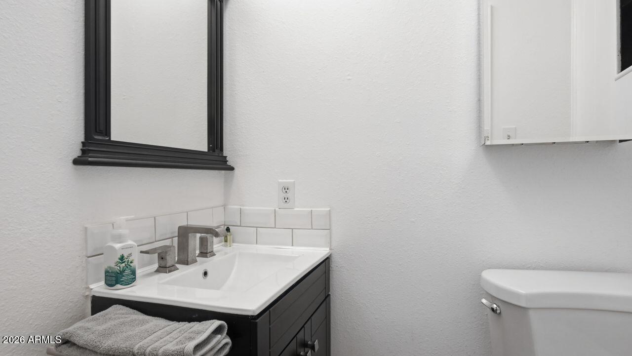 3555 East Rimrock Drive Rimrock, AZ 86335 - Photo 21 of 43 Half Bath