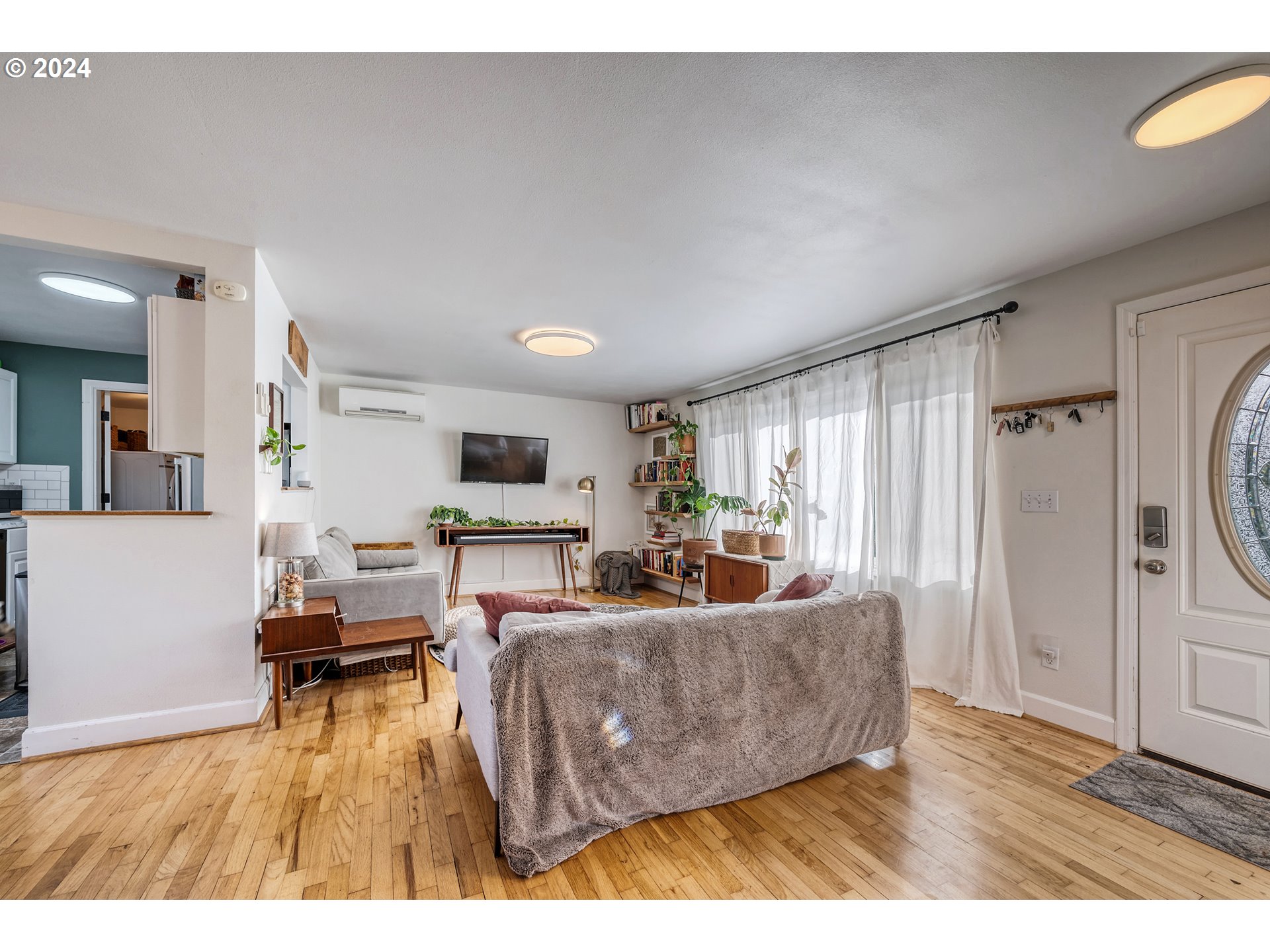 3325 Pheasant Boulevard Springfield, OR 97477 - Photo 5 of 21 Gallery Image 5