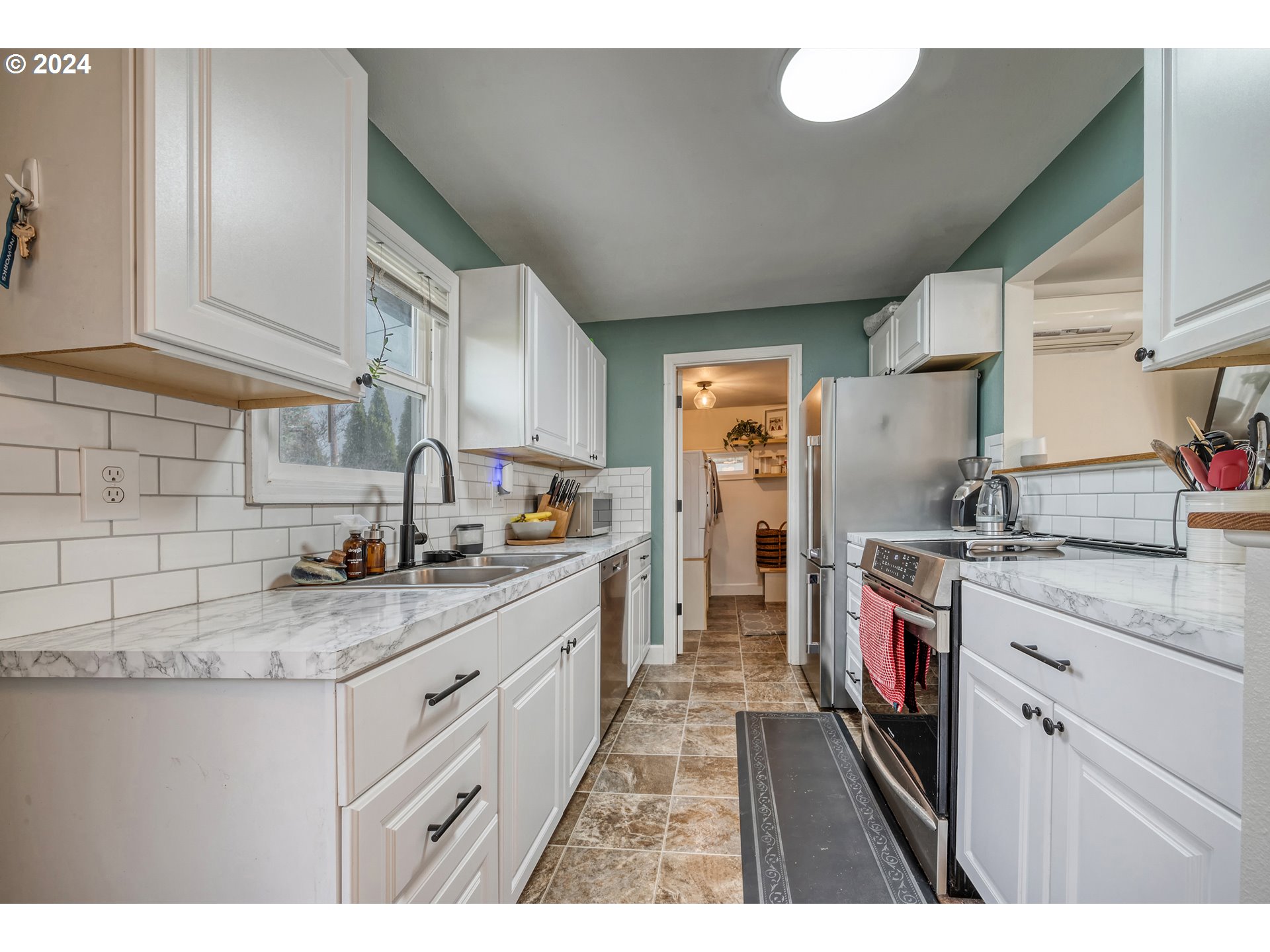 3325 Pheasant Boulevard Springfield, OR 97477 - Photo 9 of 21 Gallery Image 9
