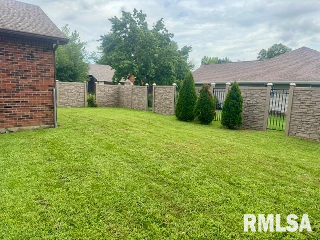 2222 Ravens Point Quincy, IL 62305 - Photo 17 of 17 Gallery Image 17