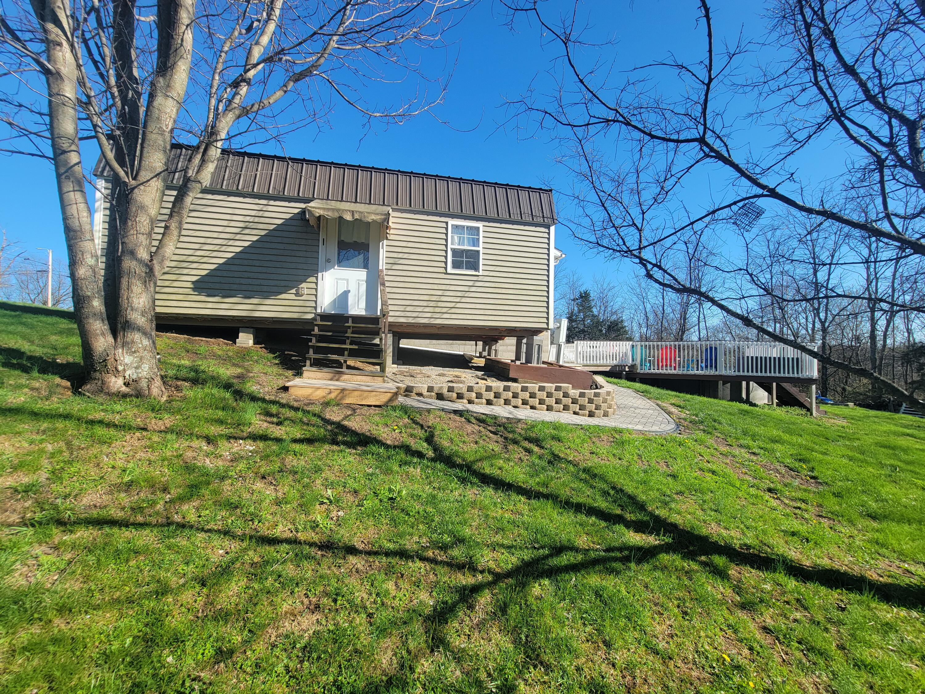 278 Luke Road Sadieville, KY 40370 - Photo 25 of 47 Crafting lounge building! Could be used for anything. Has setup for a bathroom!