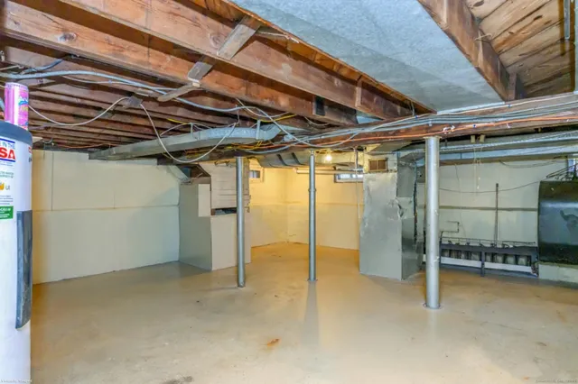 $459,000 | 30 Winfield Drive, Stratford, CT 06615