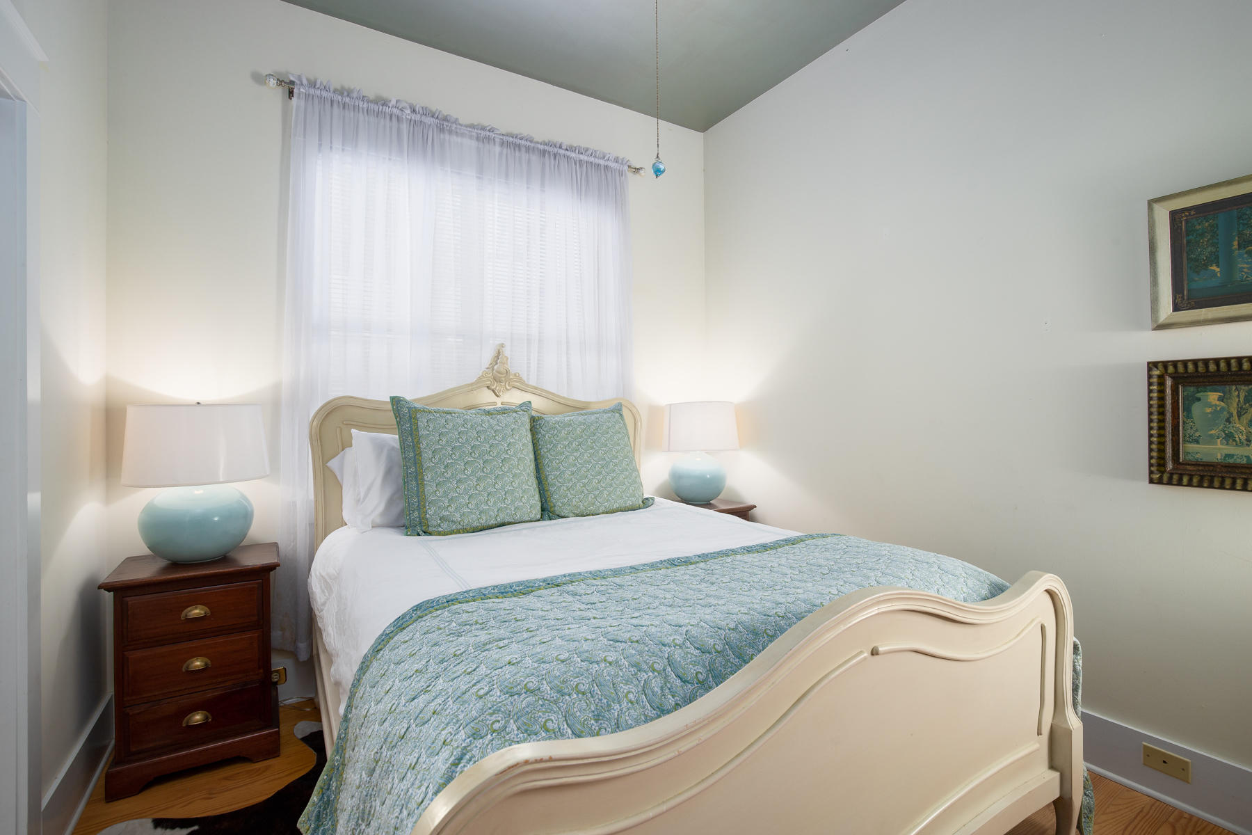 473 Defuniak Street Santa Rosa Beach, FL 32459 - Photo 15 of 28 a bedroom with a bed and window