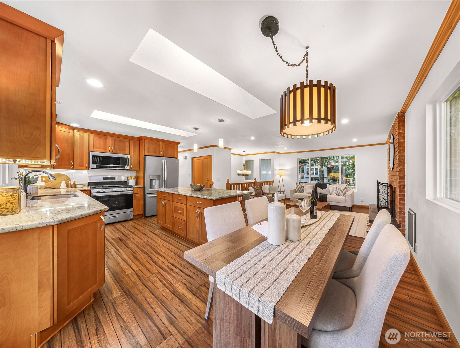 14724 107th Avenue Northeast Bothell, WA 98011 - Photo 12 of 40