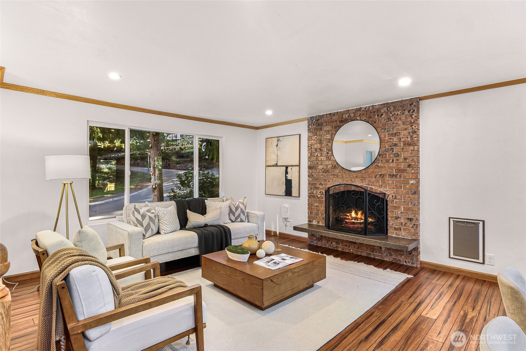 14724 107th Avenue Northeast Bothell, WA 98011 - Photo 7 of 40