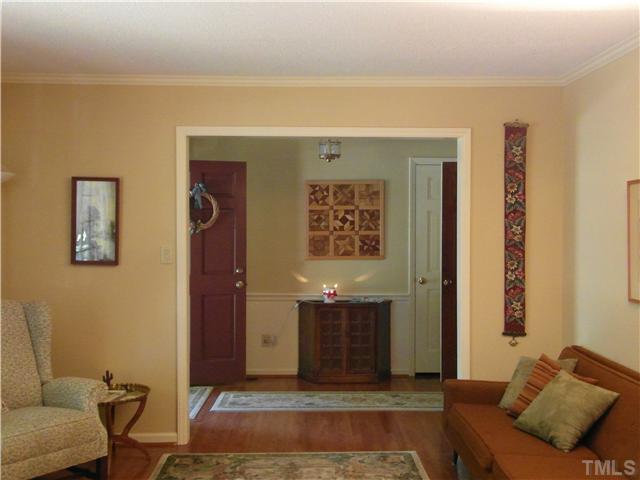 6801 Valley Drive Raleigh, NC 27612 - Photo 3 of 23