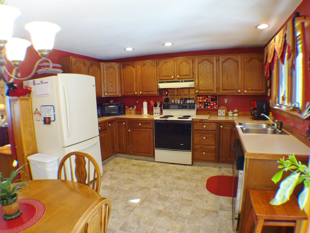 16 Greenville Road Mason, NH 03048 - Photo 3 of 12