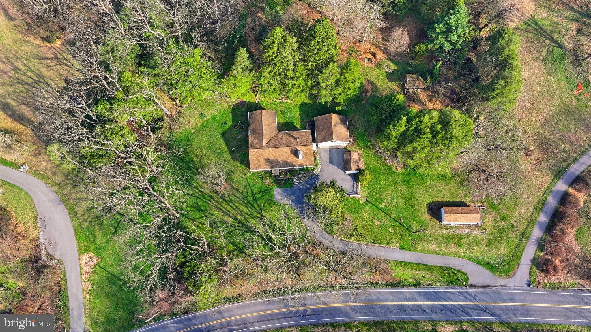 444 North Heidelberg Road Robesonia, PA 19551 - Photo 4 of 59 a view of a garden with plants