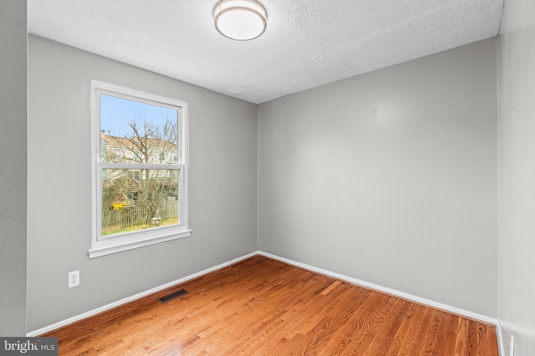 7451 Lone Star Road Lorton, VA 22079 - Photo 17 of 34 Gallery Image 17