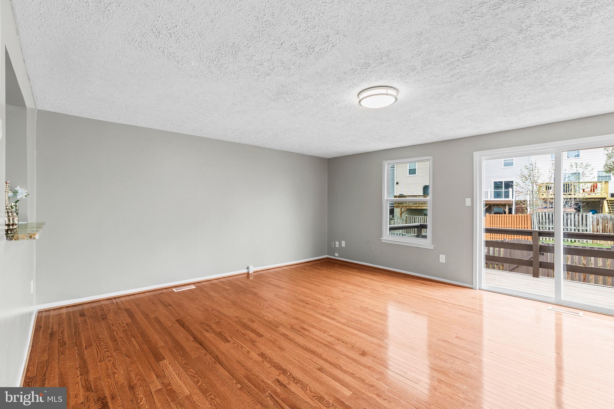 7451 Lone Star Road Lorton, VA 22079 - Photo 10 of 34 Gallery Image 10