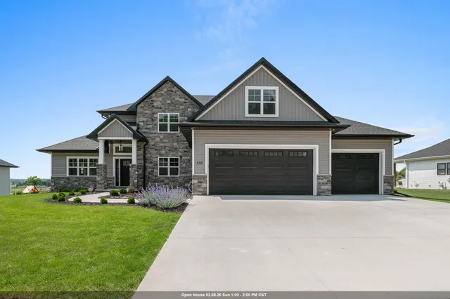 $784,900 | 655 Sunset Ridge, Green Bay, WI 54313