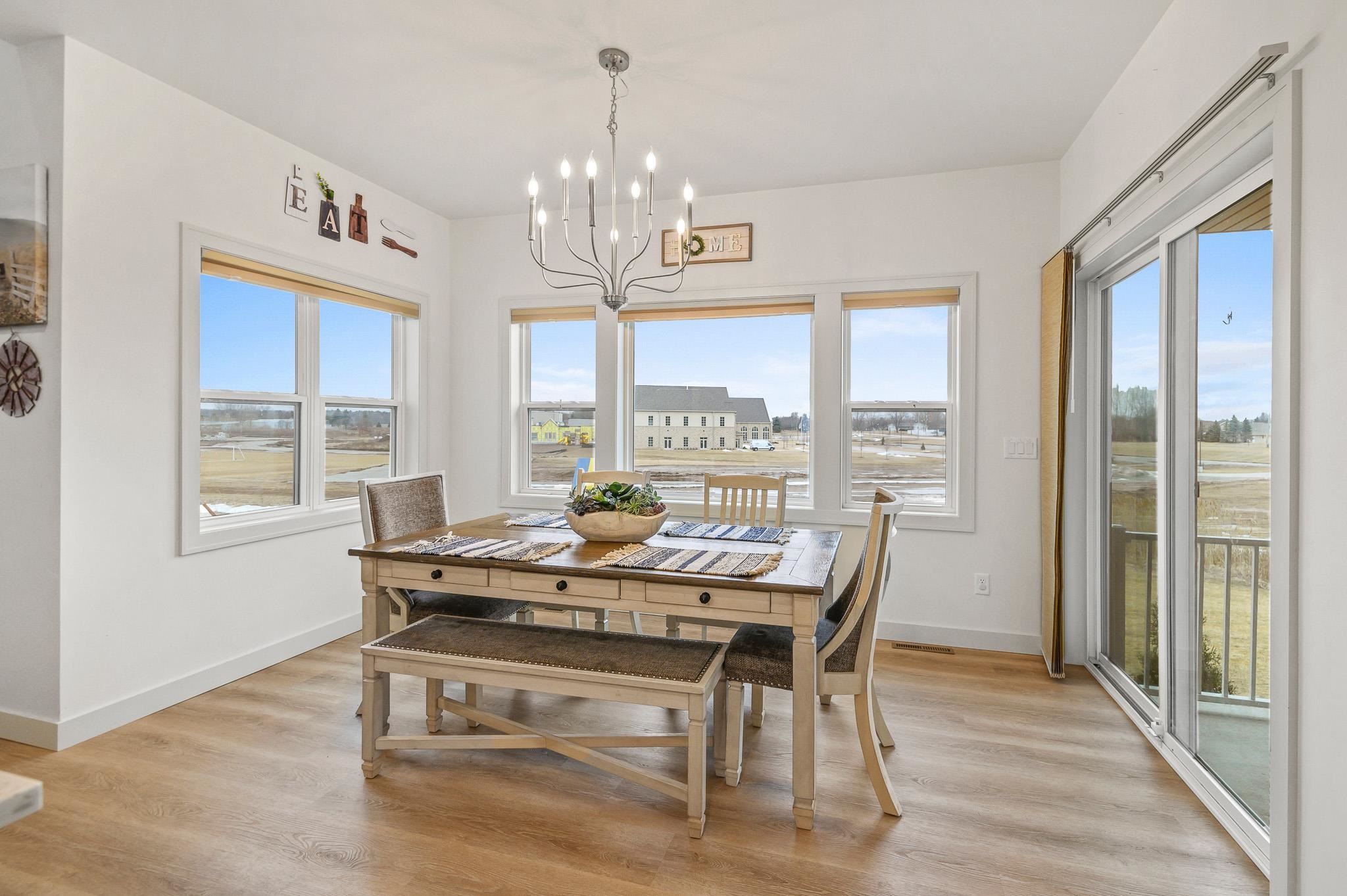 655 Sunset Ridge Green Bay, WI 54313 - Photo 17 of 50