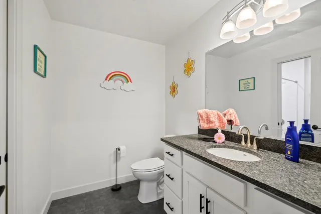 $784,900 | 655 Sunset Ridge, Green Bay, WI 54313