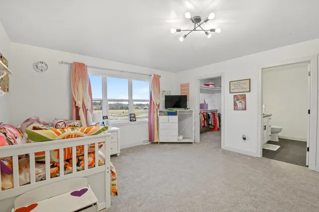 $784,900 | 655 Sunset Ridge, Green Bay, WI 54313