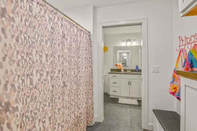 $784,900 | 655 Sunset Ridge, Green Bay, WI 54313