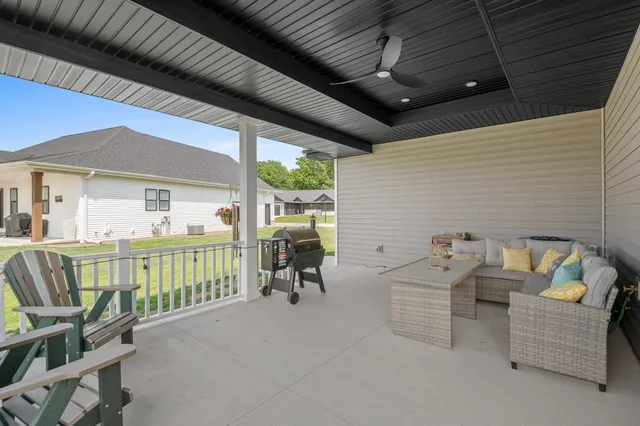 $784,900 | 655 Sunset Ridge, Green Bay, WI 54313