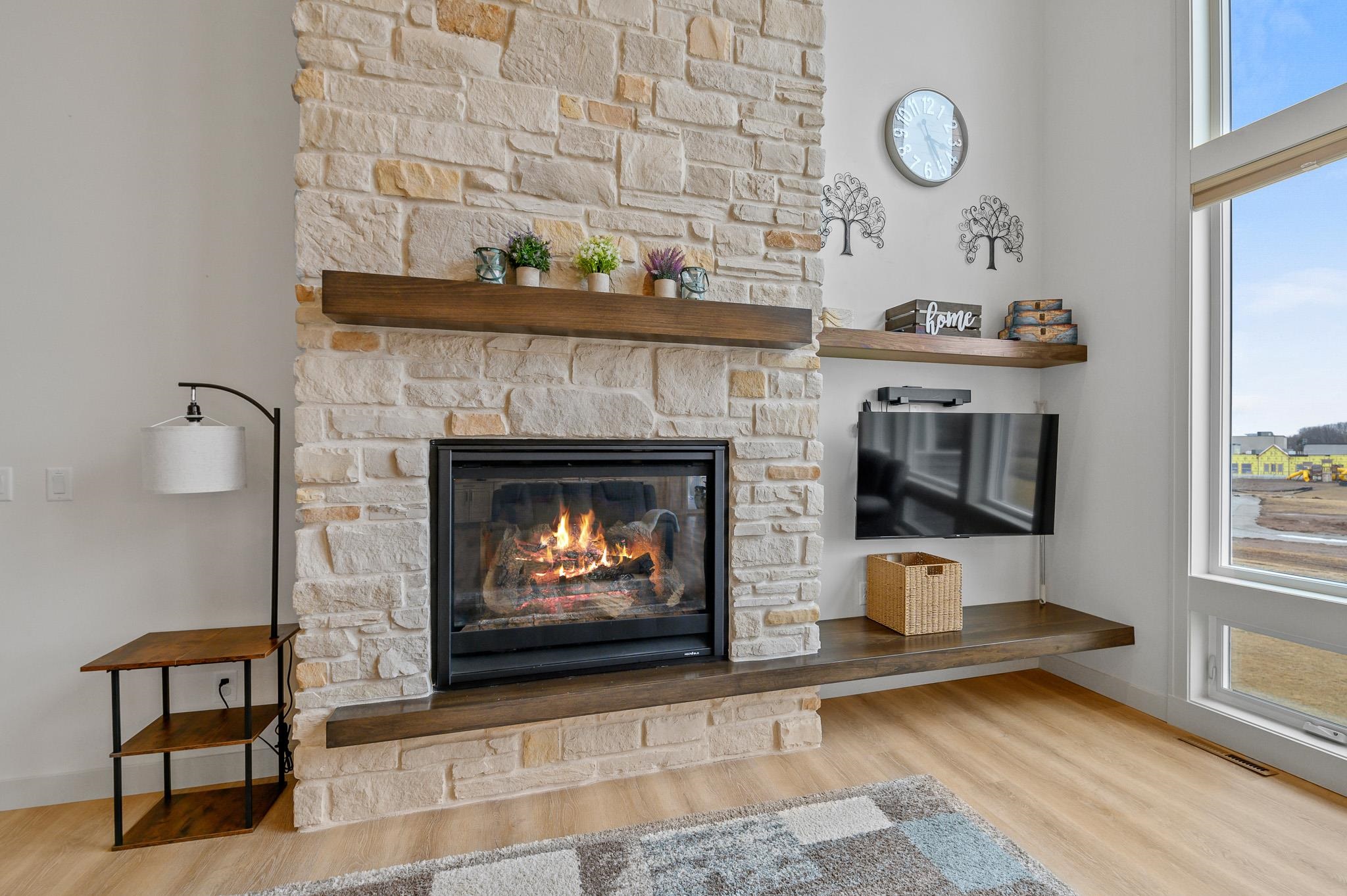 655 Sunset Ridge Green Bay, WI 54313 - Photo 7 of 50